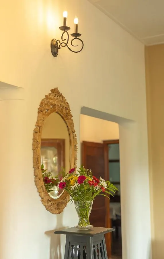 Agra Kandy Hotell